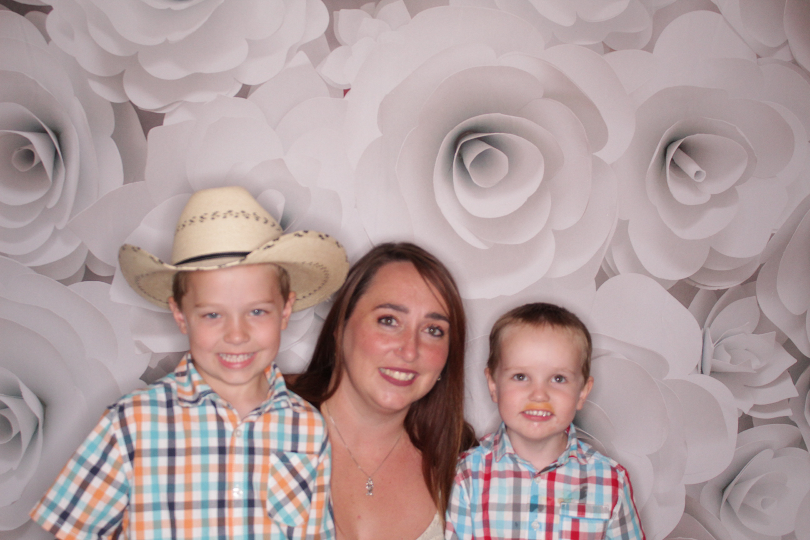 Kayla and Cory Wedding | View more photos from the event at gallery.photoboothbillings.com/u/PhotoBoothBillings/Kayla-and-Cory-Wedding